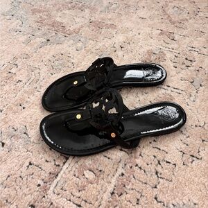 Tory Burch patent leather sandals size 9
